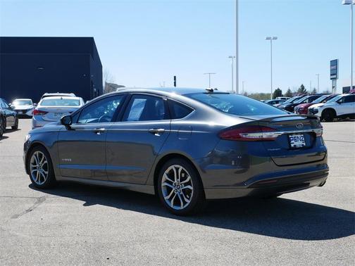 2017 Ford Fusion Hybrid SE