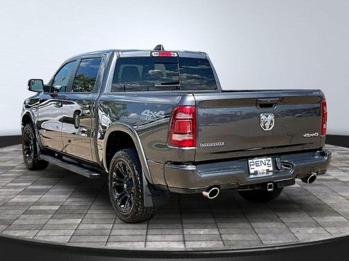 Granite Crystal Clearcoat Metallic 2022 RAM 1500 Laramie
