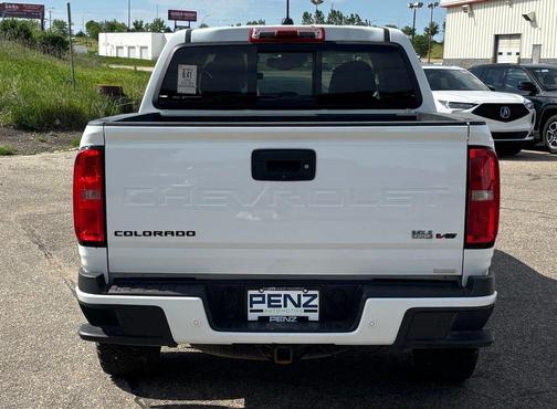 Summit White 2022 Chevrolet Colorado Z71