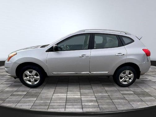 Brilliant Silver 2014 Nissan Rogue Select S