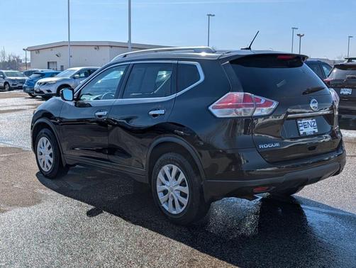 2016 Nissan Rogue S