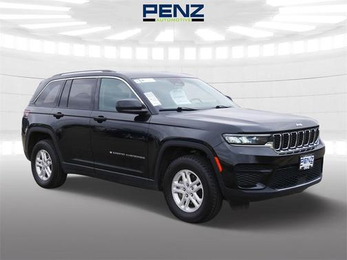 2024 Jeep Grand Cherokee Laredo