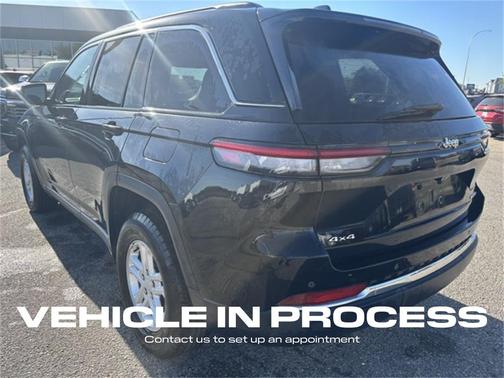 2024 Jeep Grand Cherokee Laredo