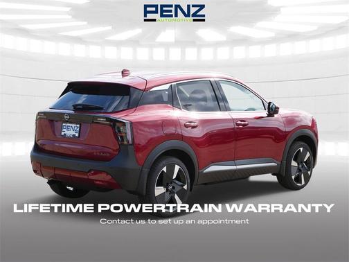 2025 Nissan Kicks SR