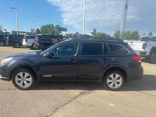 Graphite Gray Metallic 2012 Subaru Outback 2.5i Limited