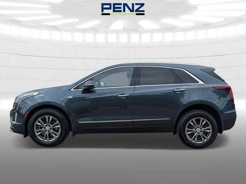 Dark Moon Blue Metallic 2021 Cadillac XT5 Premium Luxury