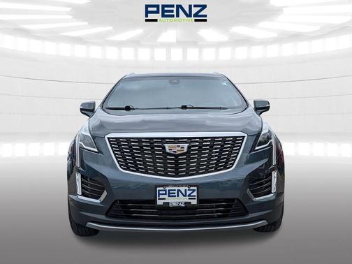 Dark Moon Blue Metallic 2021 Cadillac XT5 Premium Luxury