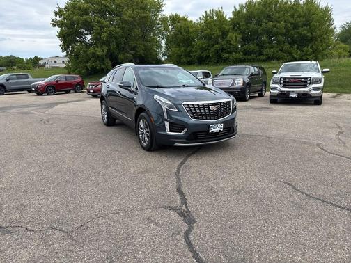 Dark Moon Blue Metallic 2021 Cadillac XT5 Premium Luxury