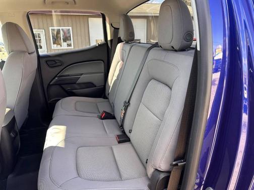 2017 Chevrolet Colorado WT