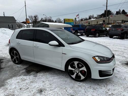 2017 Volkswagen Golf GTI 2.0T Autobahn 4-Door