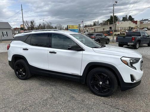 2020 GMC Terrain SLT
