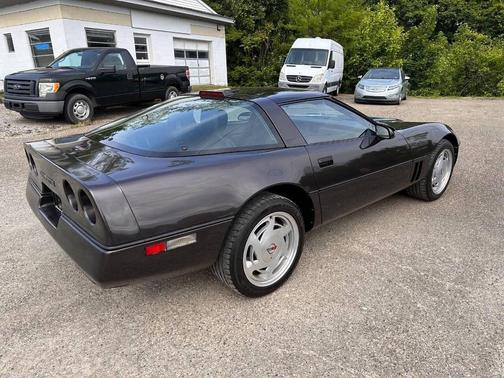 Charcoal 1989 Chevrolet Corvette Base