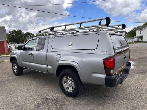 Silver Sky Metallic 2019 Toyota Tacoma SR