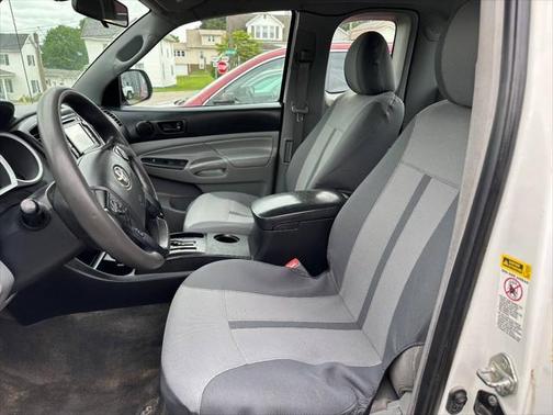 2015 Toyota Tacoma Base