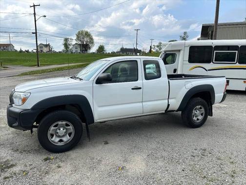 2015 Toyota Tacoma Base