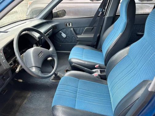 1991 Geo Metro Base 4dr Hatchback