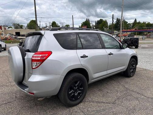 Classic Silver Metallic 2012 Toyota RAV4 Base