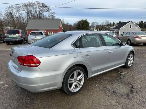 2015 Volkswagen Passat 2.0L TDI DSG SE w/Sunroof