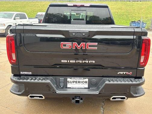 Onyx Black 2023 GMC Sierra 1500 AT4