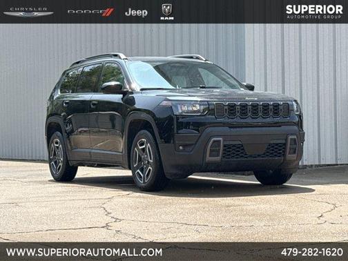 Diamond Black 2026 Jeep Cherokee LAREDO/LIMITED