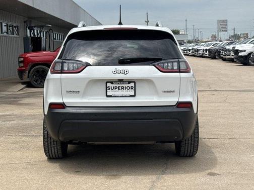 Bright White Clearcoat 2020 Jeep Cherokee Latitude