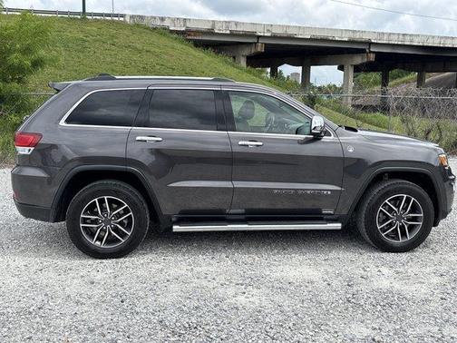Granite Crystal Clearcoat Metallic 2021 Jeep Grand Cherokee Limited