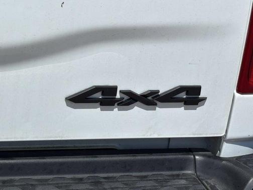 Bright White Clearcoat 2024 RAM 2500 Tradesman