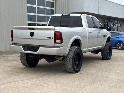 Bright Silver Clearcoat Metallic 2018 RAM 3500 Laramie