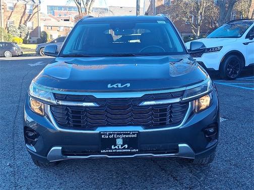 2025 Kia Seltos EX