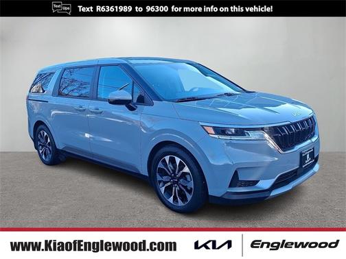 2024 Kia Carnival EX