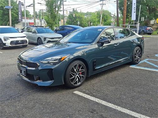2023 Kia Stinger GT-Line