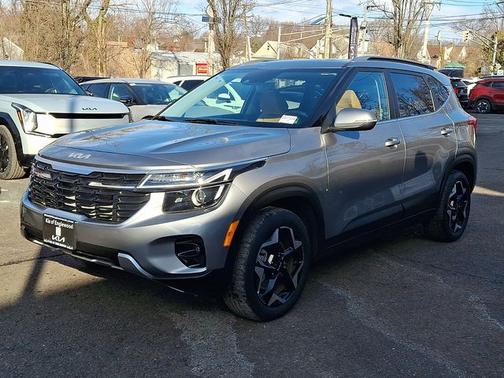 2024 Kia Seltos EX