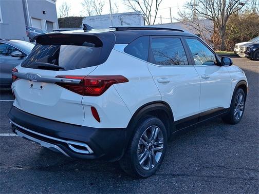 2022 Kia Seltos S