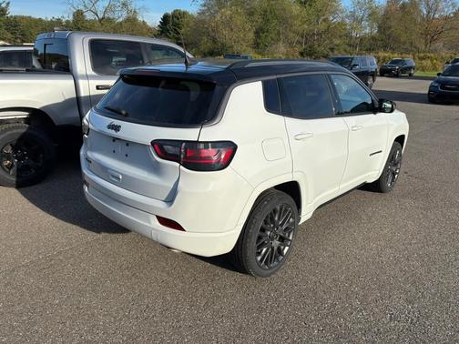 2022 Jeep Compass Altitude