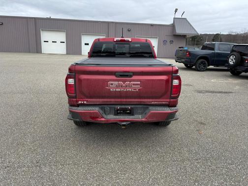 2023 GMC Canyon Denali