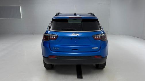 Laser Blue 2022 Jeep Compass Latitude