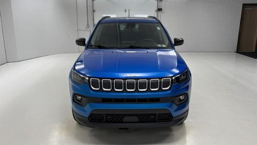 Laser Blue 2022 Jeep Compass Latitude