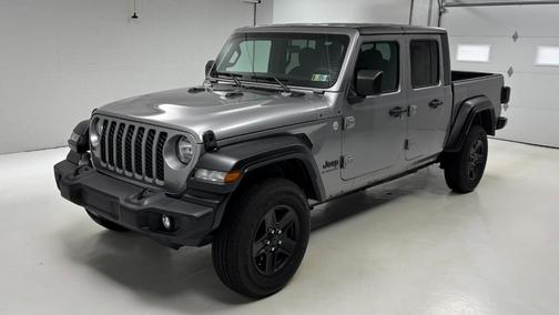 2020 Jeep Gladiator Sport