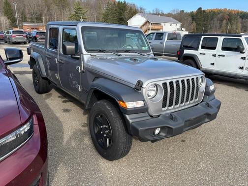 2020 Jeep Gladiator Sport