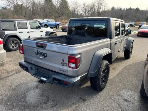 2020 Jeep Gladiator Sport