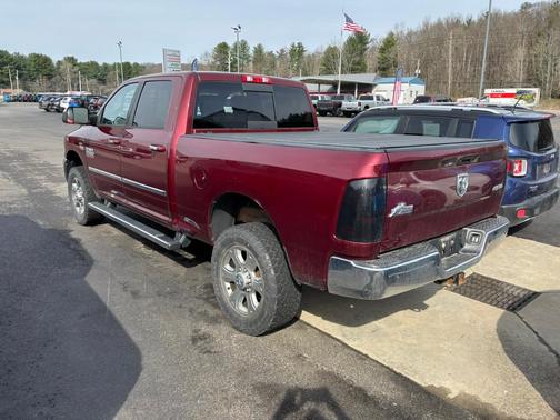Delmonico Red Pearlcoat 2016 RAM 2500 Big Horn