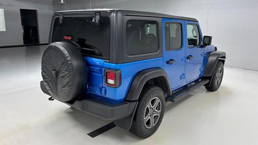 2022 Jeep Wrangler Unlimited Sport