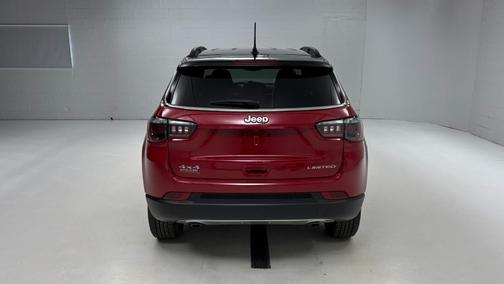 Redline Pearlcoat 2023 Jeep Compass Limited