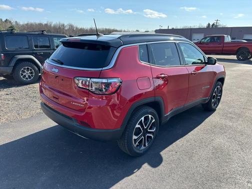 Redline Pearlcoat 2023 Jeep Compass Limited