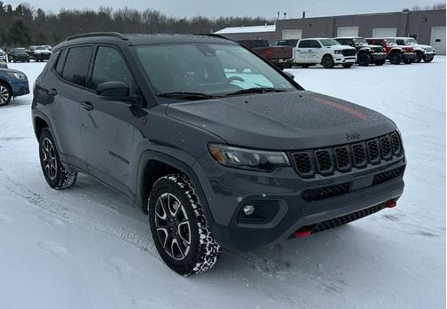 2024 Jeep Compass Trailhawk