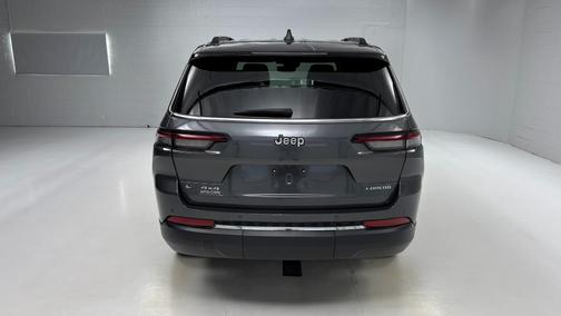2021 Jeep Grand Cherokee L Laredo