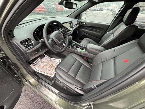 2026 Dodge Durango GT HEMI V8