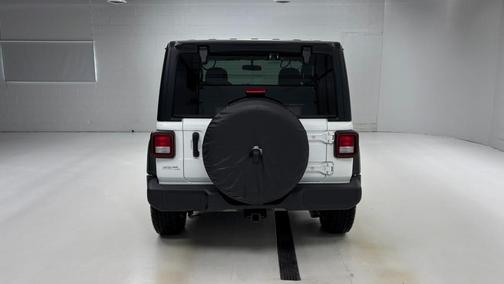 2022 Jeep Wrangler Sport