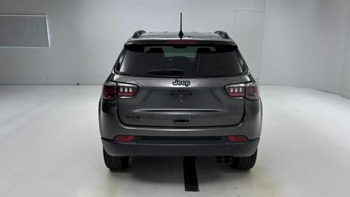 2022 Jeep Compass Altitude