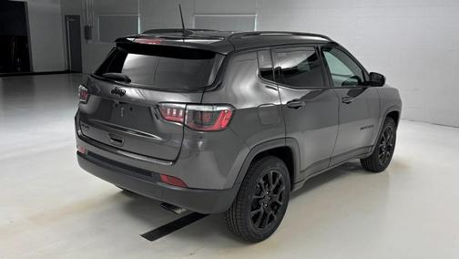 2022 Jeep Compass Altitude